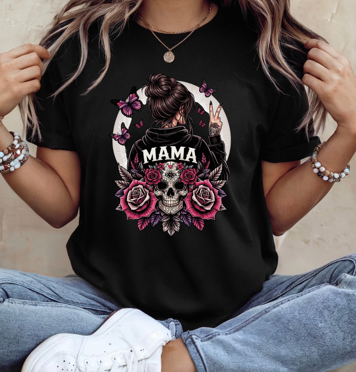 Mama Skull & Roses Graphic T-Shirt – Gothic Floral Unisex Tee -Alternative Tattoo-Style Shirt