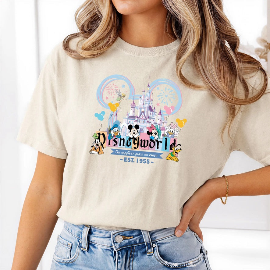 Disney World Castle Disney T-shirt, Disney fashion, Disney clothes, Disney tops, Disney tee, Disney lover