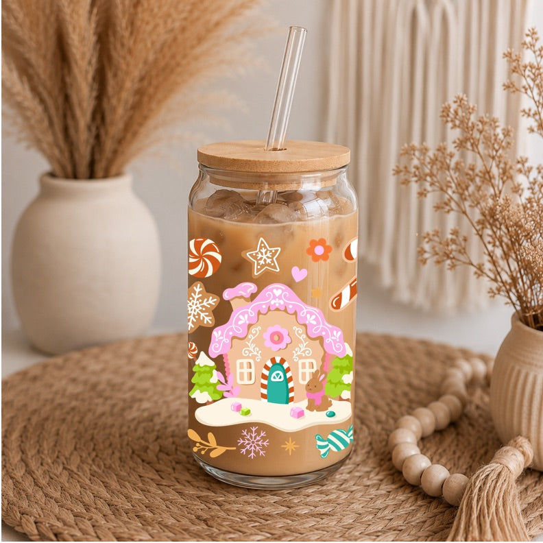 Cute Christmas Libbey Glass | 16oz Iced Coffee Glass | Christmas Glass Can | Holiday Coffee Cup | Bamboo Lid & Glass Straw